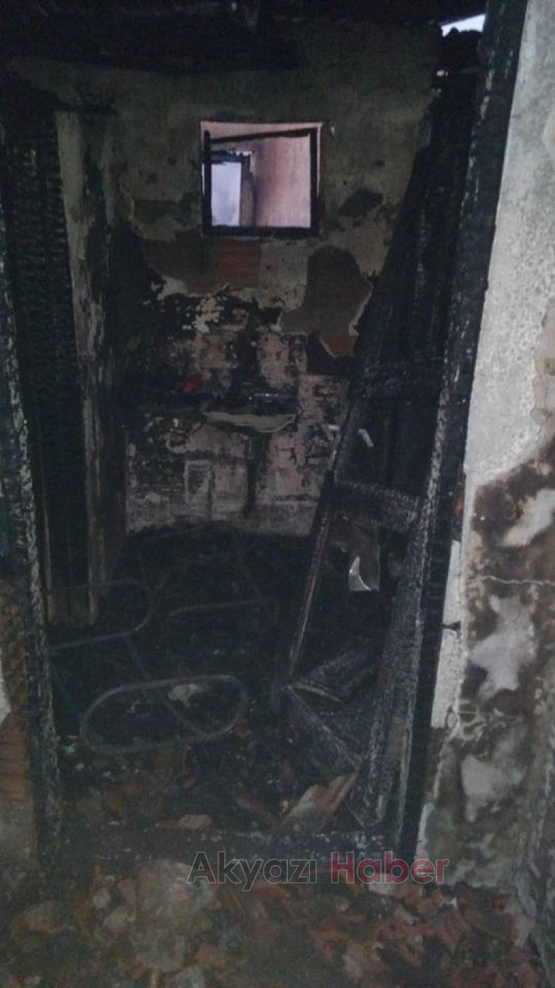 O Yangında Bir Tek Kuran-ı Kerim Yanmadı