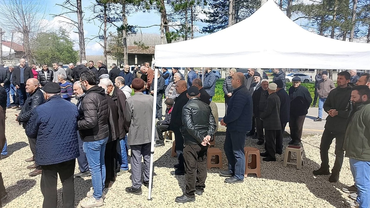 Odunlukta silahla vurulmuş halde bulunmuştu, toprağa verildi