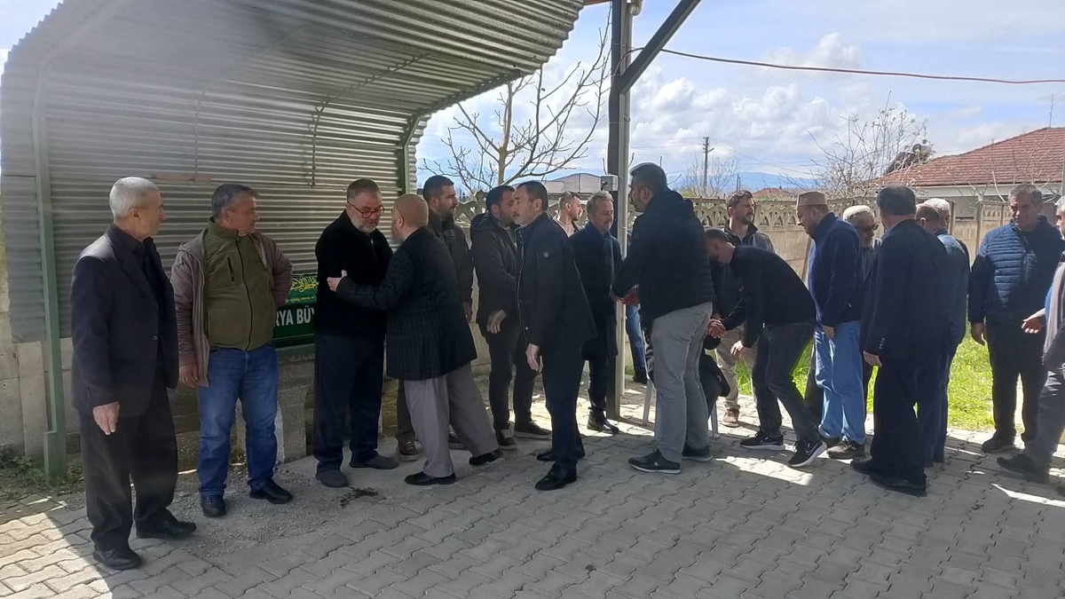 Odunlukta silahla vurulmuş halde bulunmuştu, toprağa verildi