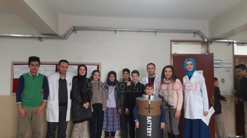 Öğrenciler Atık Pil Toplama Kampanyası Başlattı