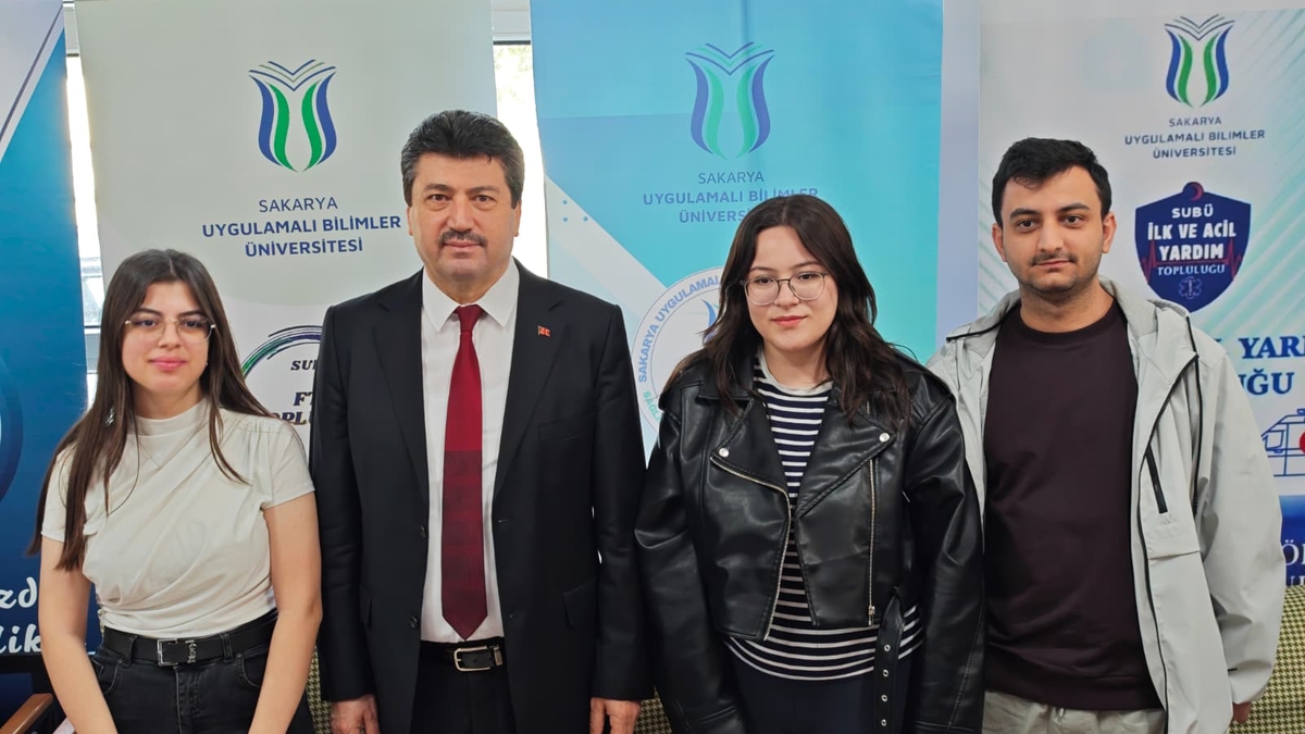 Öğrenciler Konuştu, Rektör Dinledi: Akyazı’da Önemli Buluşma