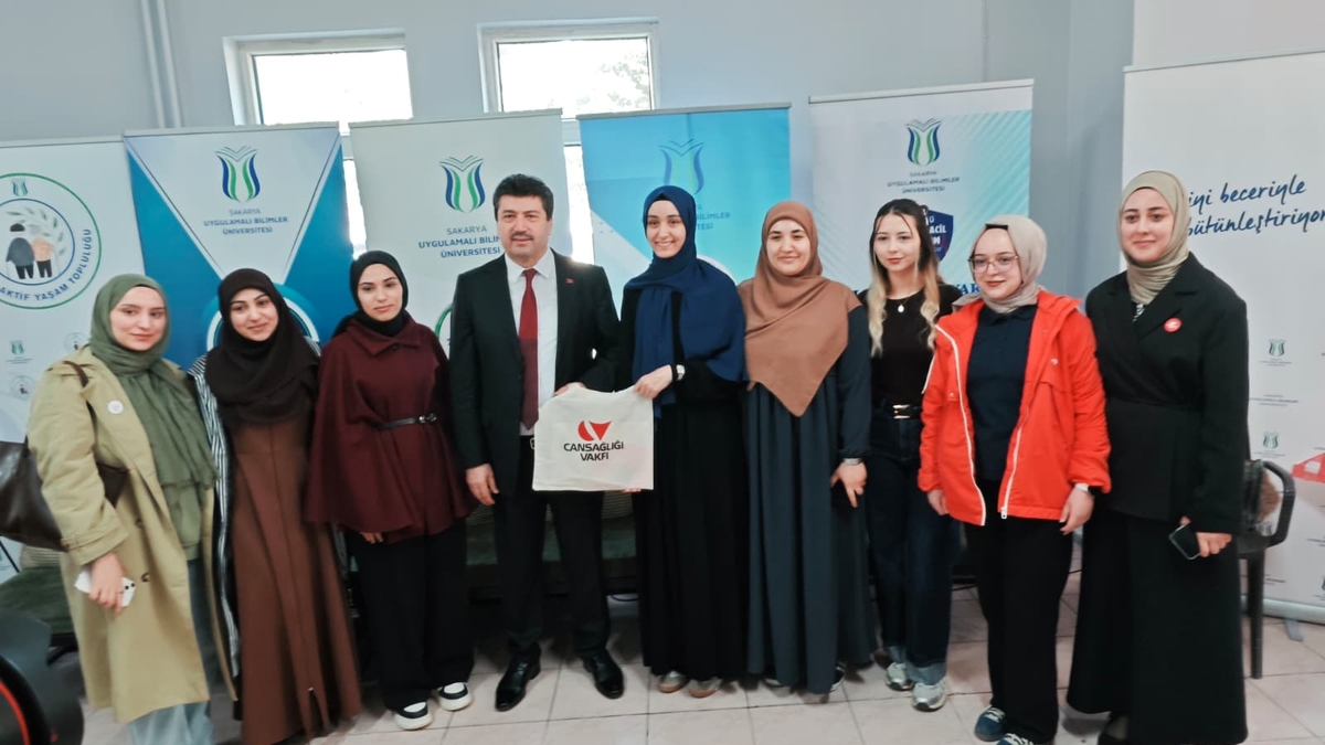 Öğrenciler Konuştu, Rektör Dinledi: Akyazı’da Önemli Buluşma