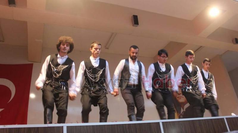 Öğretmenler Günü Akyazı’da Coşkuyla Kutlandı