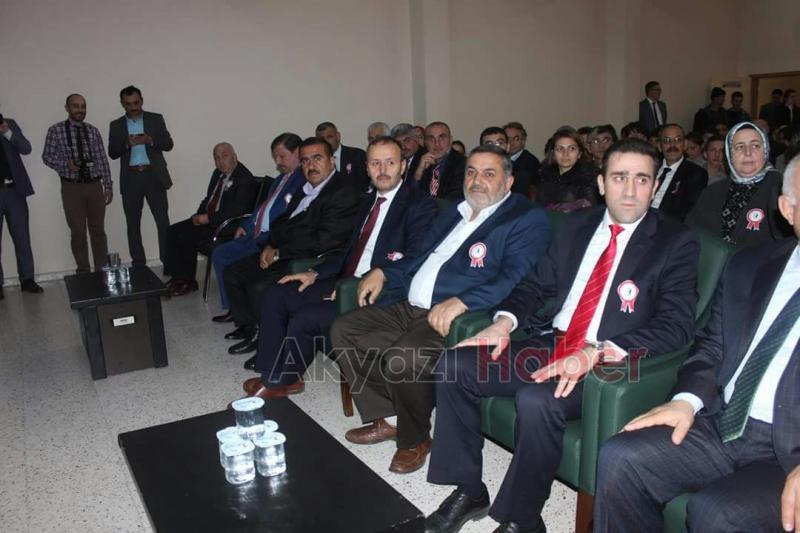 Öğretmenler Günü Akyazı’da Coşkuyla Kutlandı