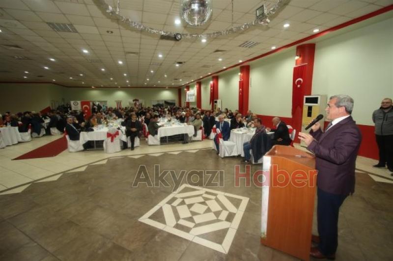 ÖĞRETMENLER GÜNÜ DÜZENLENEN YEMEK PROGRAMI İLE KUTLANDI