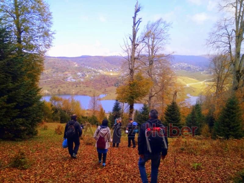 Öğretmenlerden Doğa Yürüyüşü