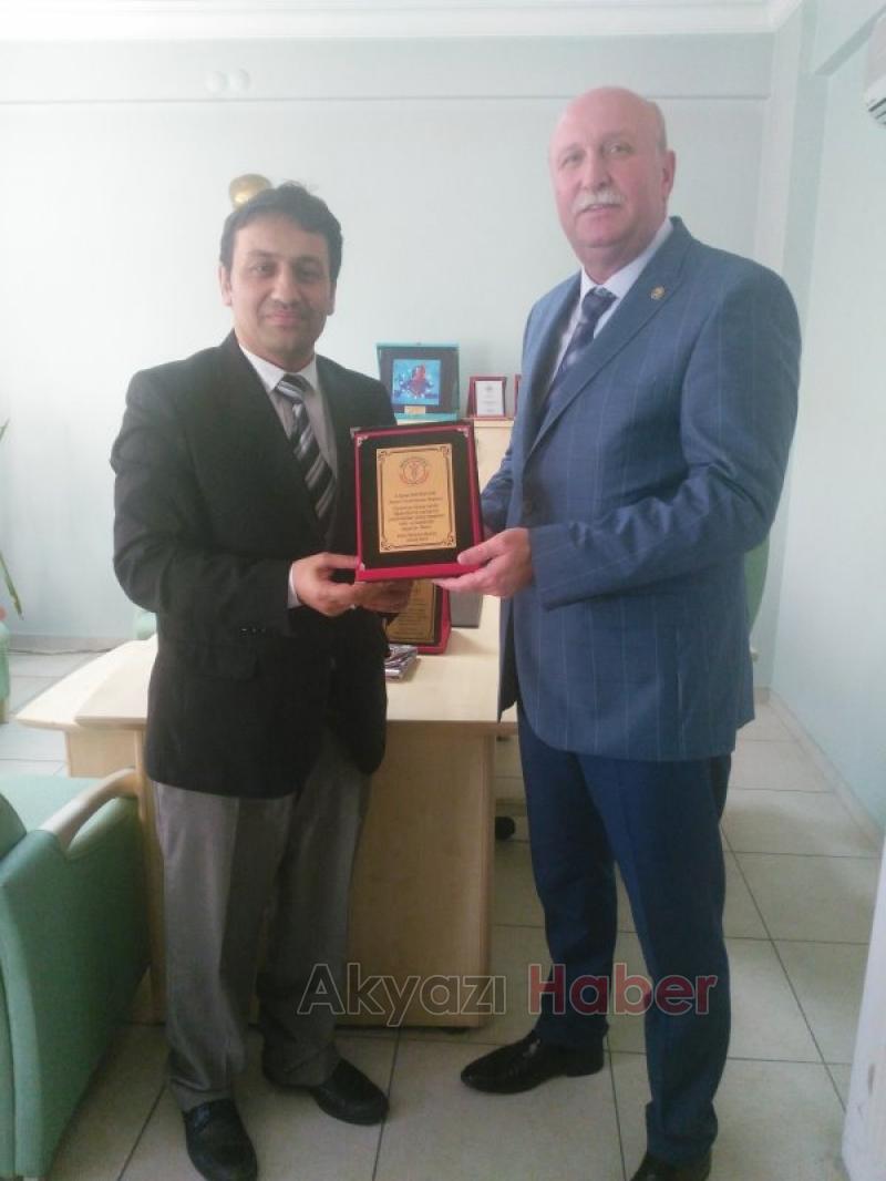 Okul Müdürlerinden Ticaret Borsasına Teşekkür Ziyareti