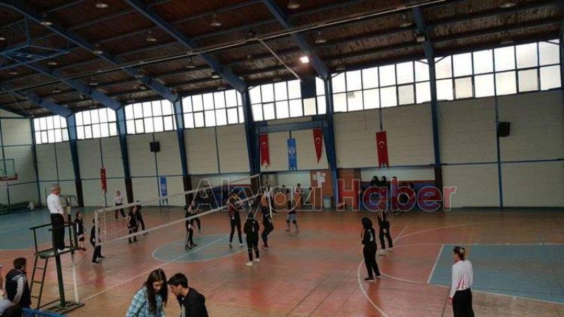 OKUL SPORLARI LİSE GENÇ KIZLAR FİNALİ YAPILDI