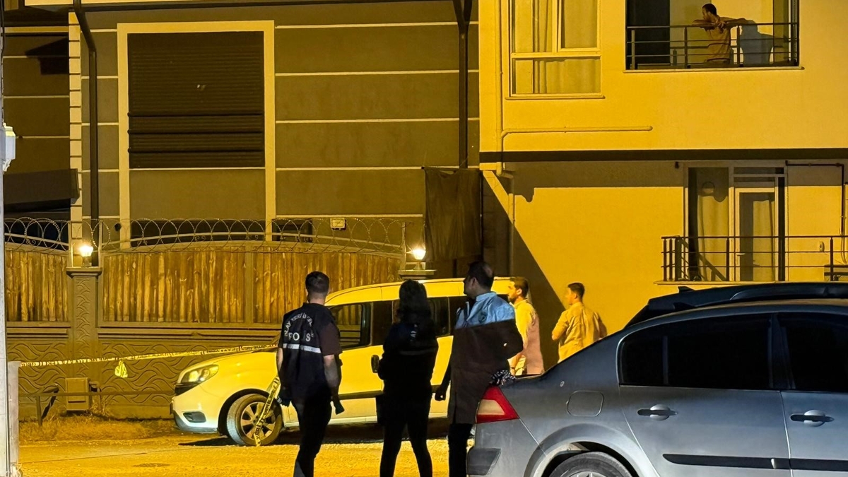 Öldürülen hemşire ve kardeşi Sapanca'da toprağa verilecek