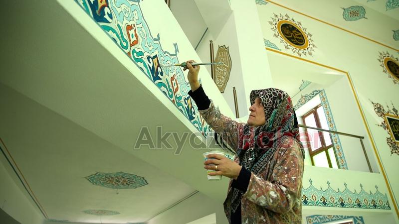 Ölen eşinin yarım kalan hat işini tamamladı