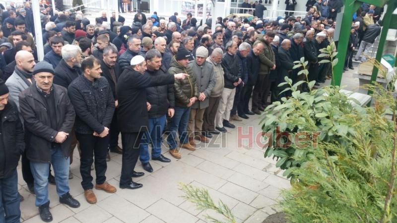 Ömer Atmaca Defnedildi