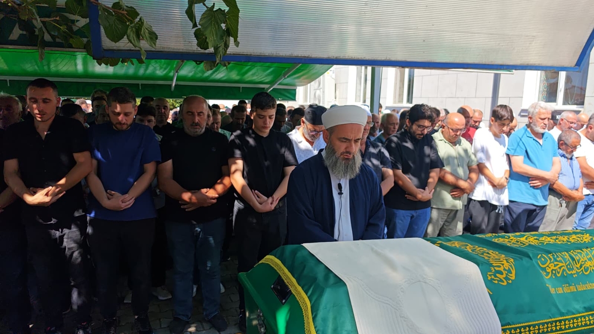 Ömer Atmaca Toprağa Verildi 