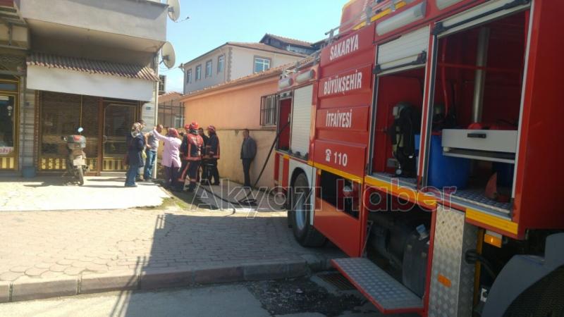  Ömercikler Mahallesi nde Yangın