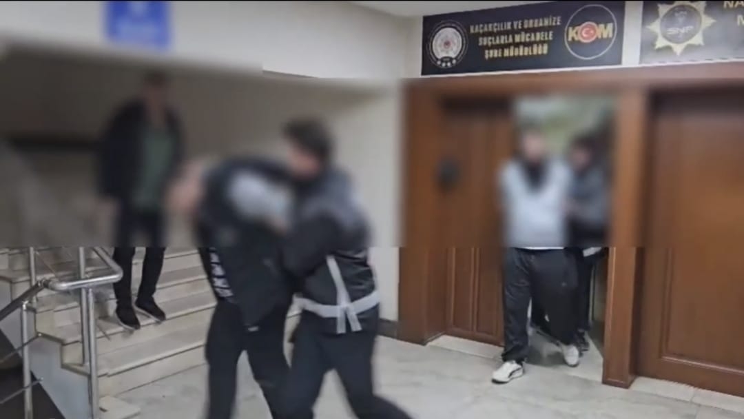 Organize suç örügütü üyesi 4 kişi bungalovda yakalandı