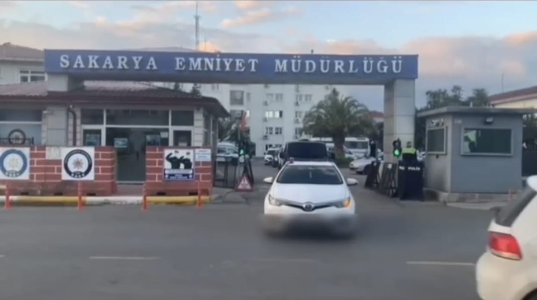 Organize suç örügütü üyesi 4 kişi bungalovda yakalandı