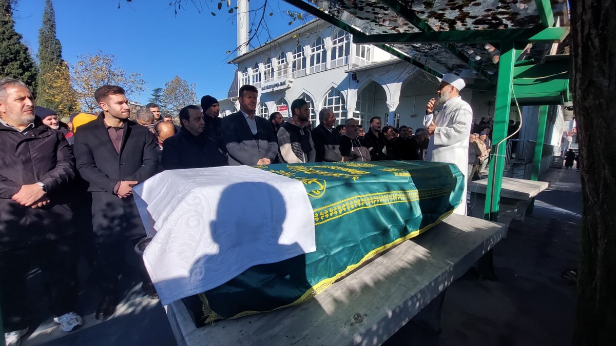 Orhan Kasal Toprağa Verildi 