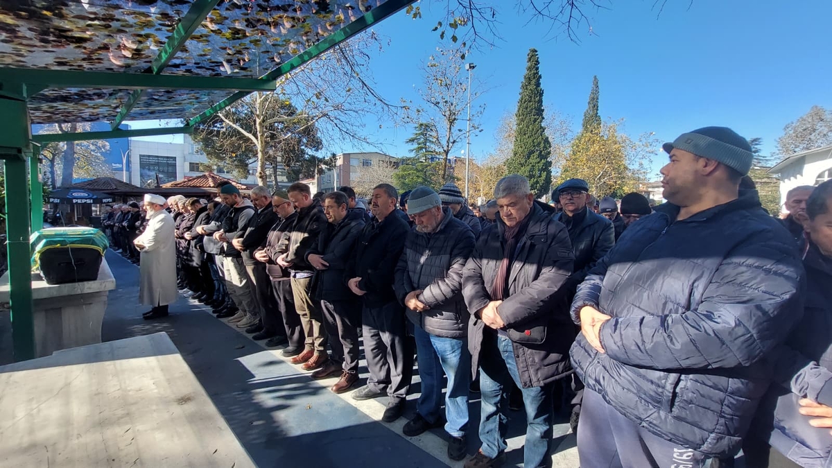 Orhan Kasal Toprağa Verildi 