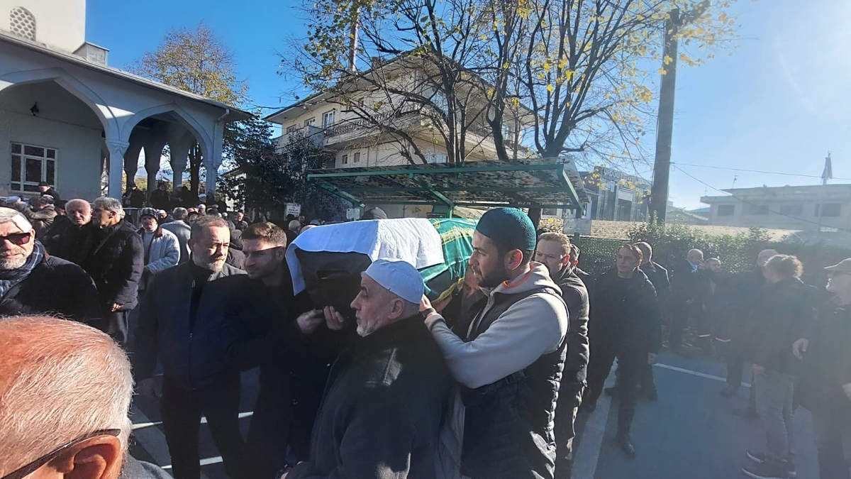 Orhan Kasal Toprağa Verildi 