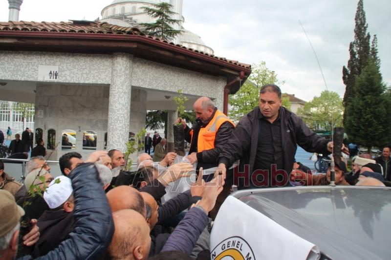 ORMAN İŞLETMESİNDEN KANDiL ÖNCESi FiDAN DAĞITIMI YAPILDI