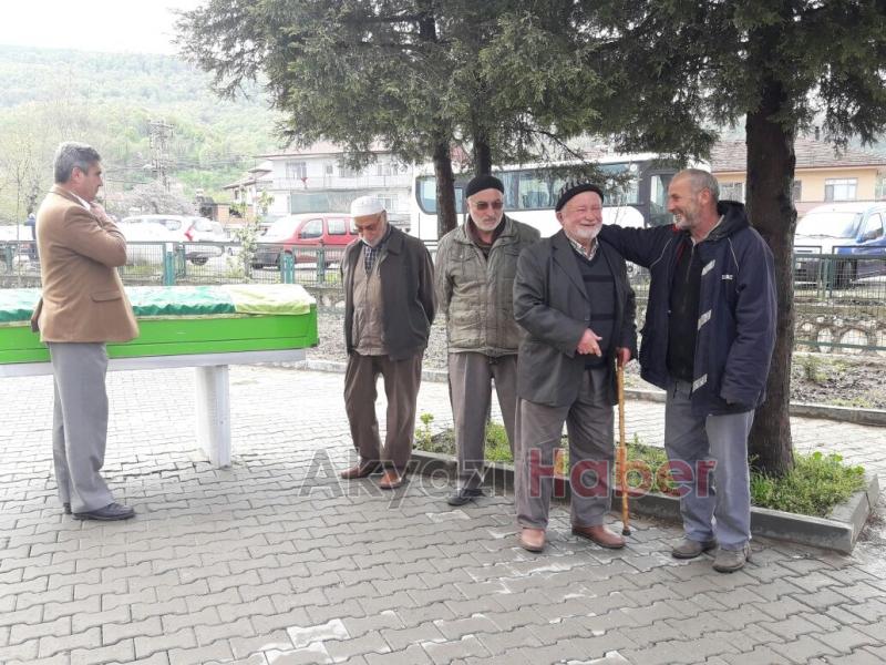 Osman Akbulut Defnedildi