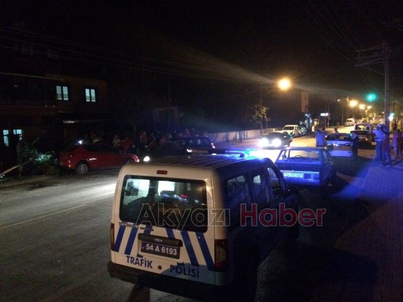 Otomobil Ağaca Çarparak Durabildi