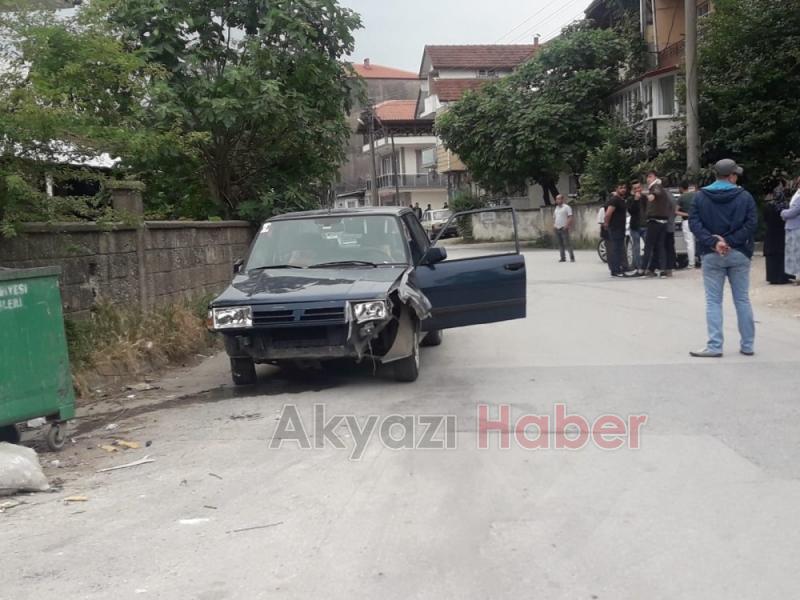 OTOMOBİL BAHÇE DUVARINA ÇARPARAK DURABİLDİ
