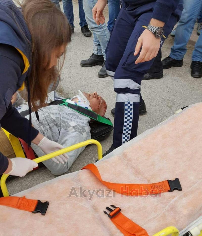 OTOMOBİL BİSİKLETE ÇARPTI 2 YARALI