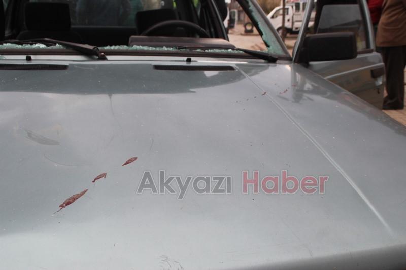 OTOMOBİL BİSİKLETE ÇARPTI 2 YARALI