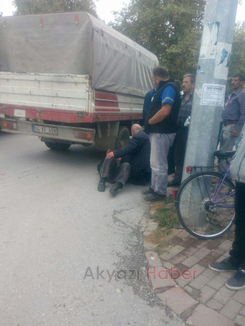 Otomobil İle Bisiklet Çarpıştı 