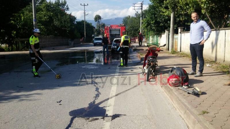 Otomobil Motosiklete Çarptı 1 Ağır Yaralı