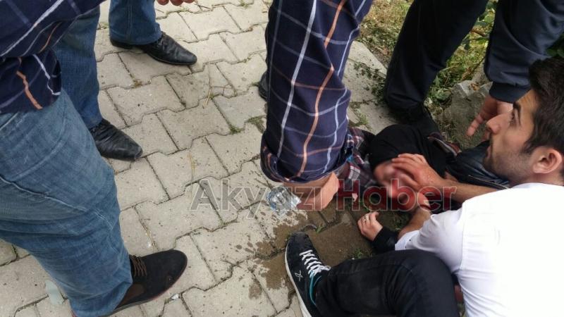 Otomobil Motosikletle Çarpıştı 2 Yaralı