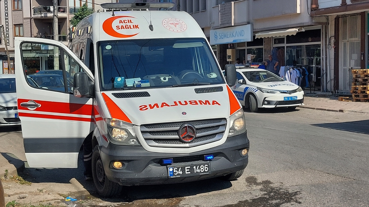 Otomobil sürücüsü çocuğu çarpıp kaçtı