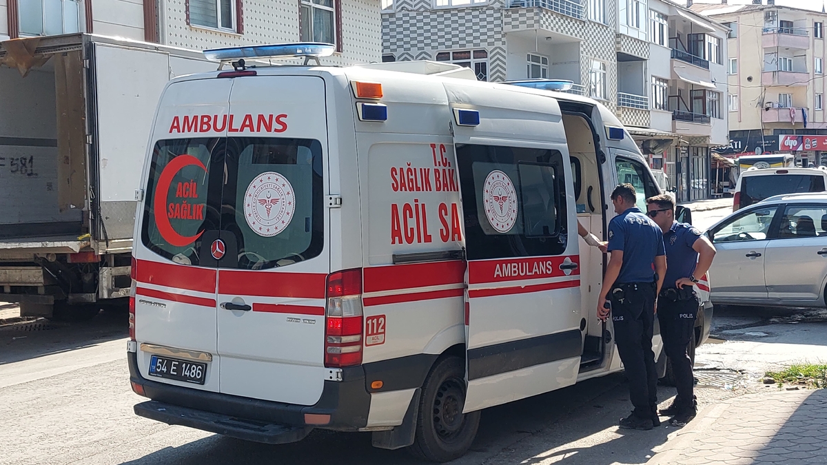 Otomobil sürücüsü çocuğu çarpıp kaçtı