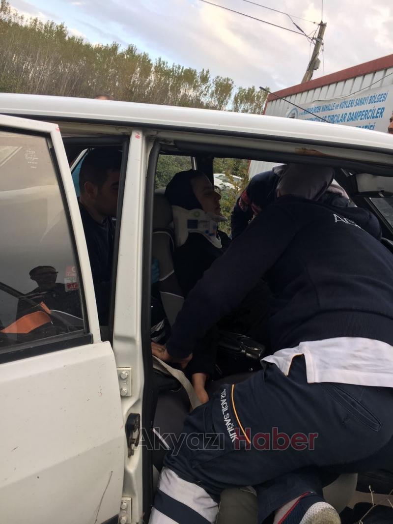 Otomobil Sürücüsü Konteynıra Çarptı 