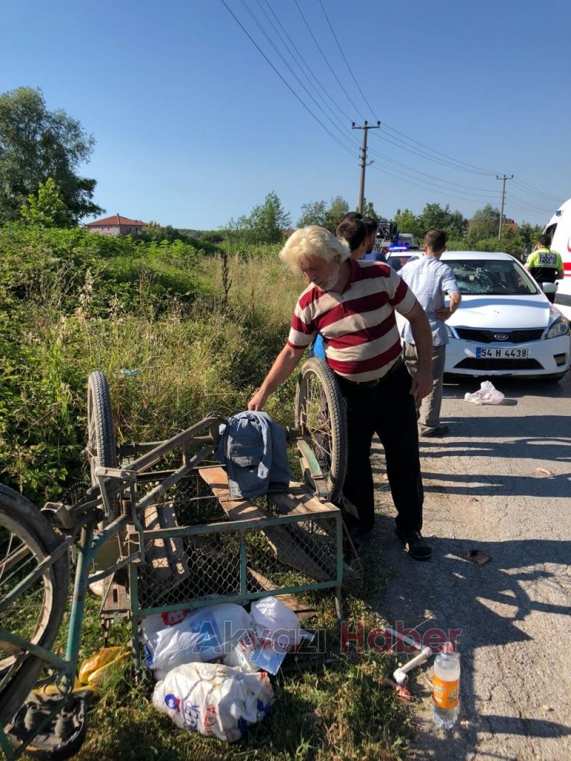 Otomobil Üç Tekerlekli Bisiklete Çarptı