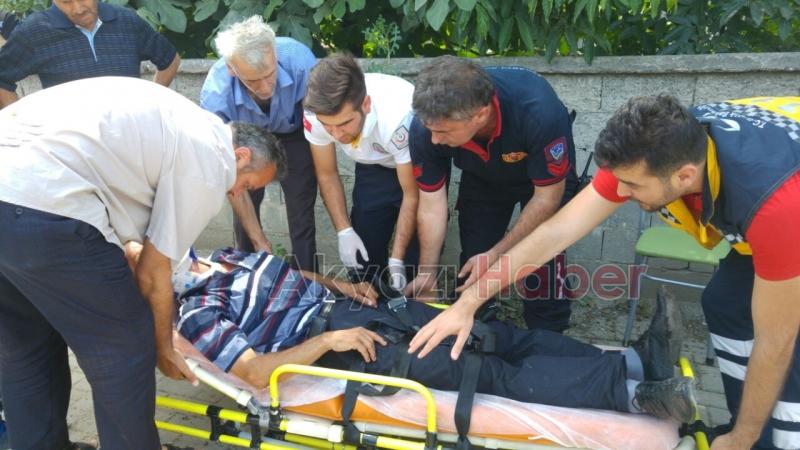 Otomobilin Durduğunu Fark Etmedi Arkadan Çarptı