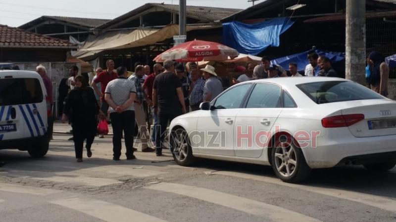 Otomobiline çarpan bisikletliyi ezmeye çalıştı