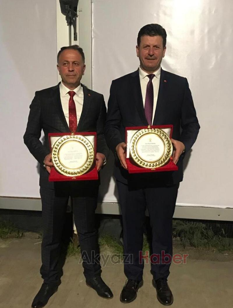 Oy oranıyla Marmara birincisi olan Soykan ve Ekrem Plaketle ödüllendirildi