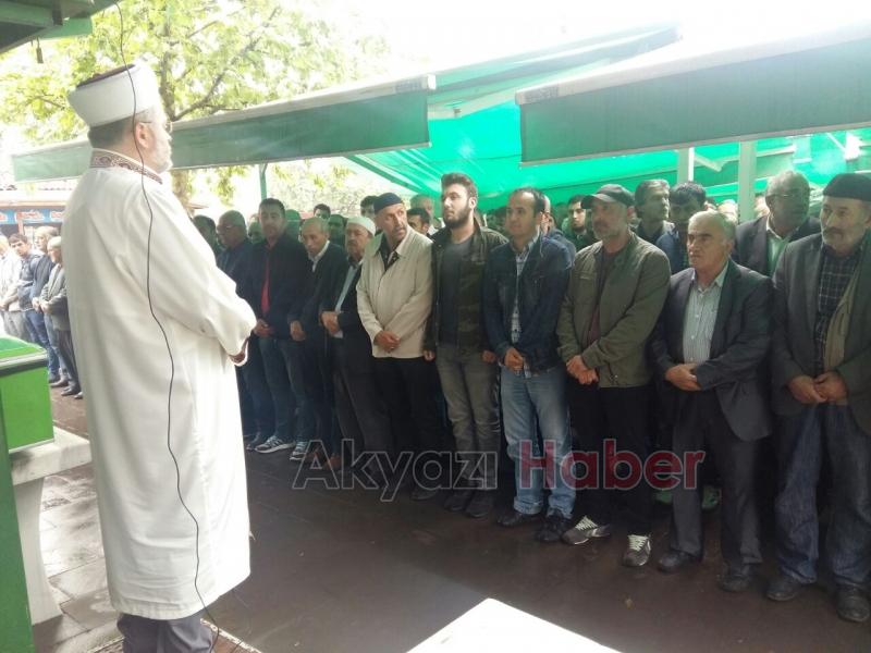 Oyaser Özkan Defnedildi