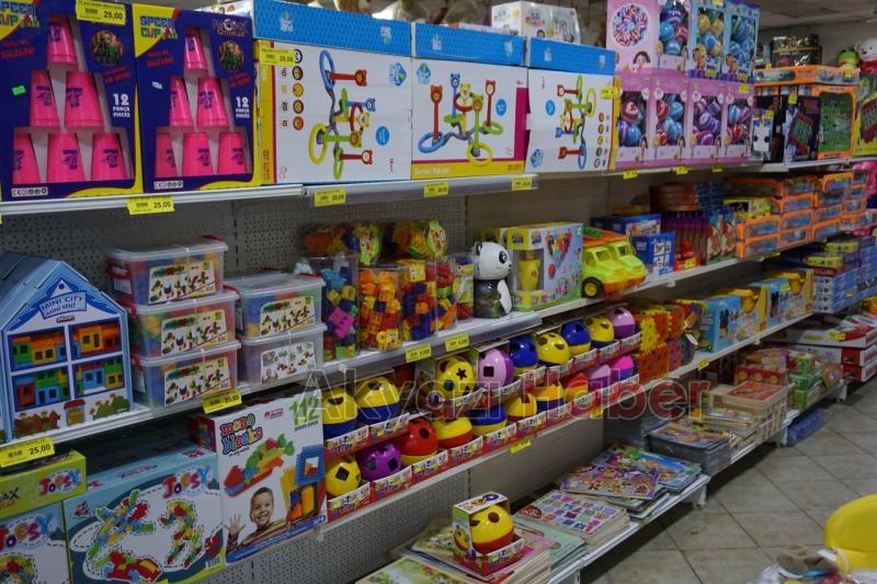 Oyuncak Dünyası Çarşı Pazar’da 