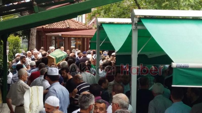 Özcan Özdemir Defnedildi