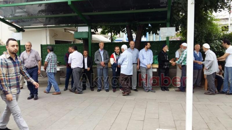 Özcan Özdemir Defnedildi