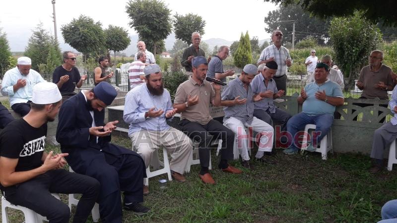 Özdemir Ailesi Büyügünü Kaybetti