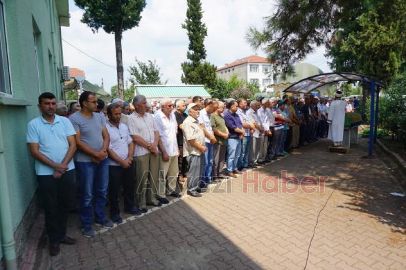 Özdemir Ailesi Büyügünü Kaybetti