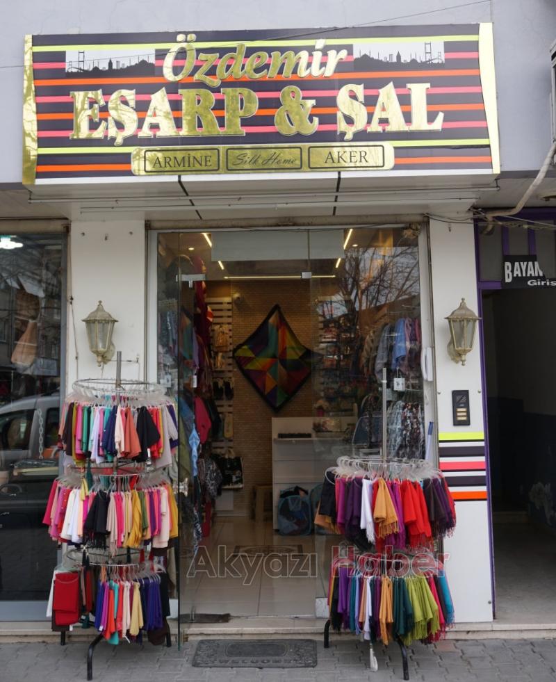 Özdemir Konfeksiyon 2018 Yaz Sezonunu Erken Açtı