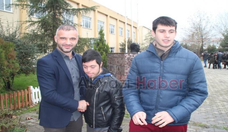 Özel Eğitim Okulu öğrencileri Akyazı Meslek Yüksekokulu nu ziyaret etti