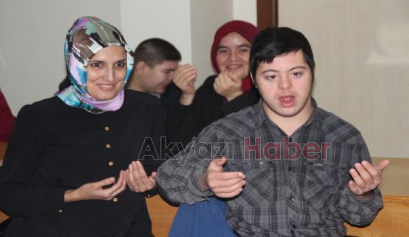 Özel Eğitim Okulu öğrencileri Akyazı Meslek Yüksekokulu nu ziyaret etti