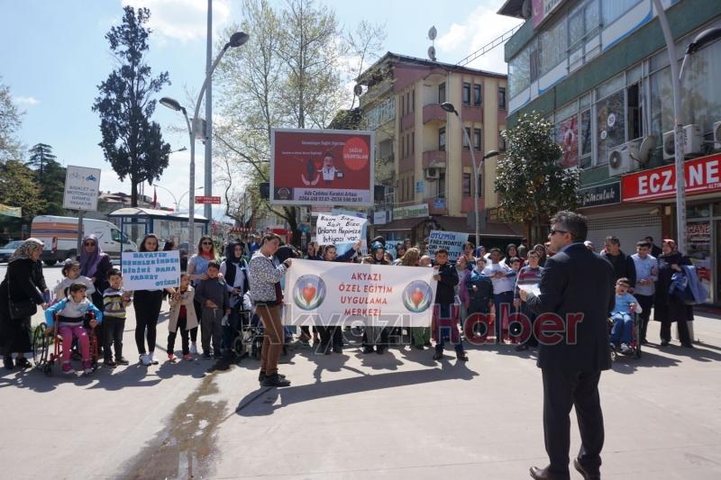 Özel Eğitim Sınıfı Öğrencileri Dünya Otizm Farkındalık Gününü Kutladı