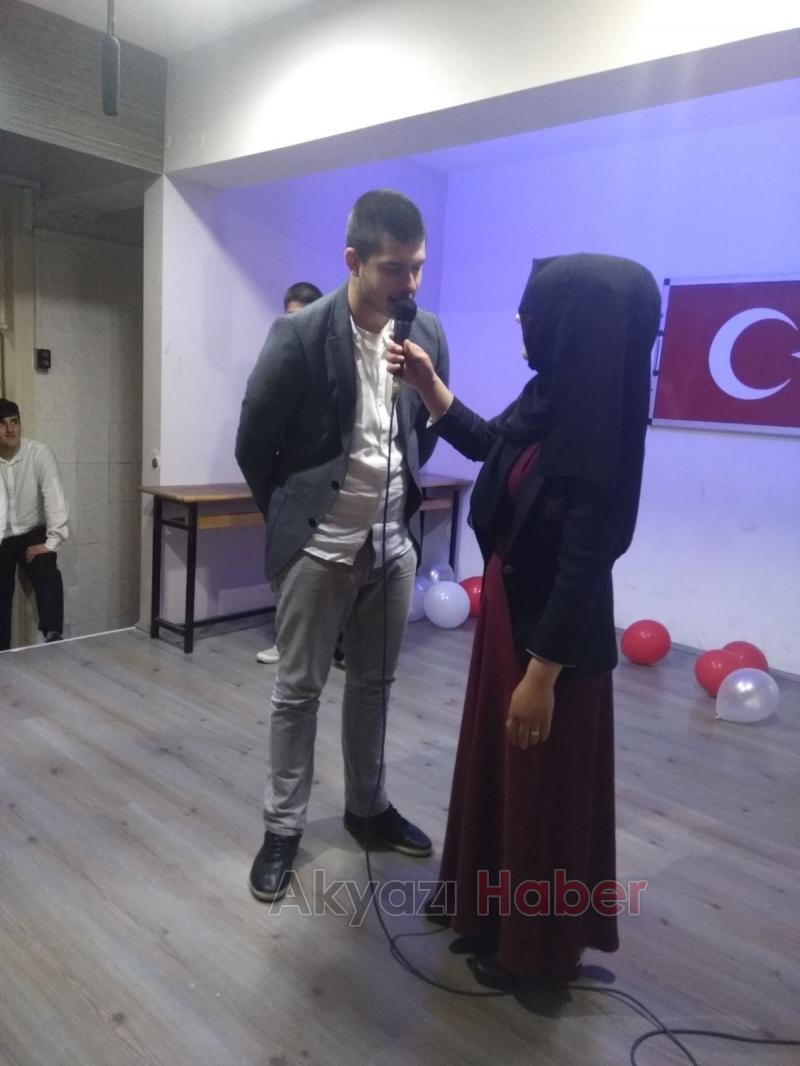 Özel Eğitim Sınıfı Öğrencilerinden Engelliler Haftası Programı