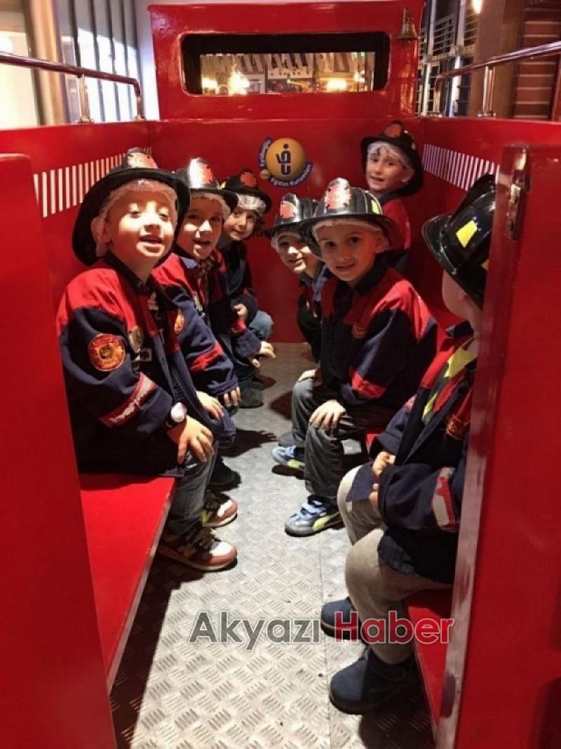 Özel Renkli Eller Kreş Gündüz bakım evi indirimli Kayıtlar Başladı